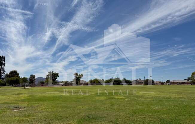 4 beds, 2 baths, 2,271 sqft, $2,095