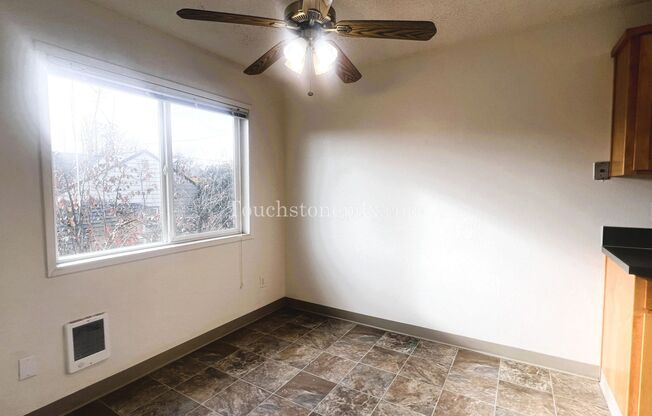 1 bed, 1 bath, $1,195, Unit 5802-3