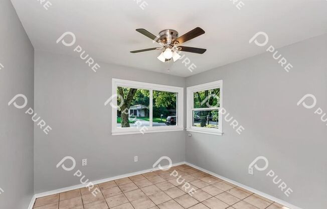 3 beds, 1 bath, $1,195