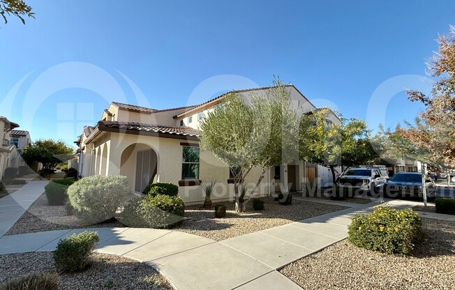 3 beds, 2.5 baths, 2,285 sqft, $3,199, Unit 44