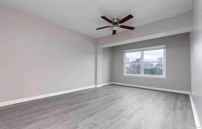 2 beds, 2 baths, $895, Unit 309