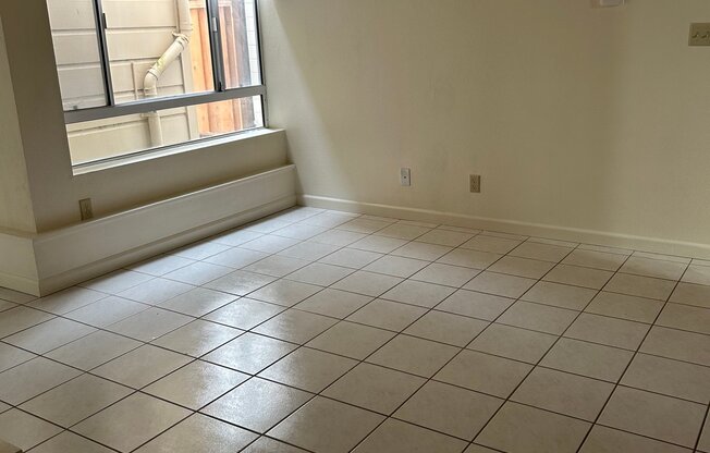 1353 27 AVE