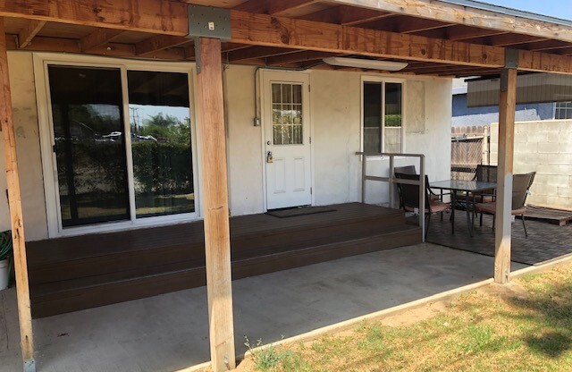 1230 STOVALL AVE