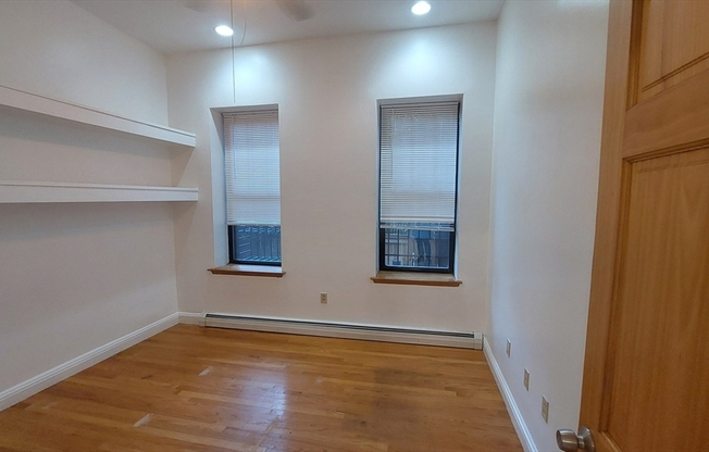 2 beds, 1 bath, 1,000 sqft, $2,500, Unit 1