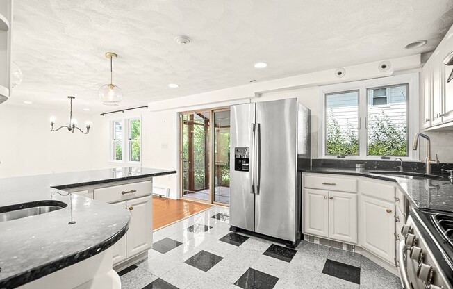 11 GARRISON RD