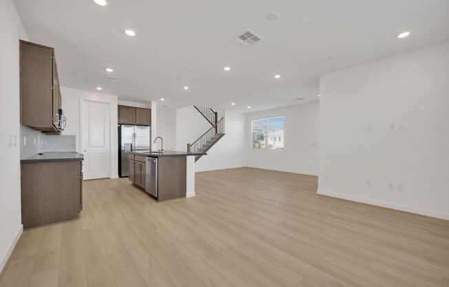 4 beds, 3 baths, $2,840
