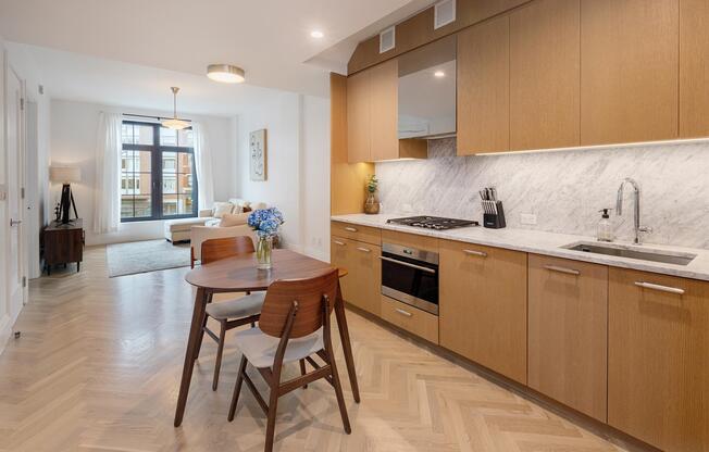 300 W 122nd St Apt 8D