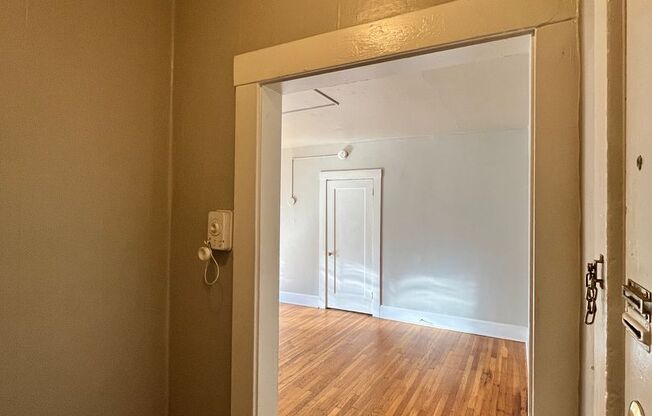 1 bed, 1 bath, $1,545, Unit 39