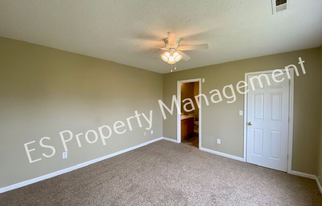 3 beds, 2 baths, $1,495