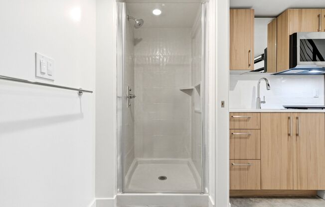 Studio, 1 bath, 432 sqft, $1,895, Unit 306-A