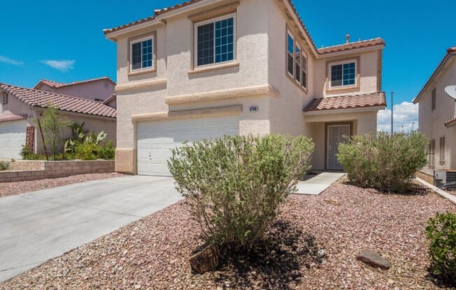 4 beds, 2.5 baths, $2,250