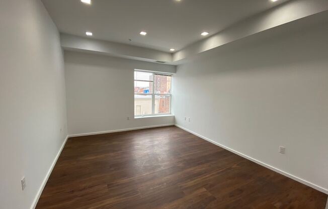 1 bed, 1 bath, 506 sqft, $1,830, Unit 504