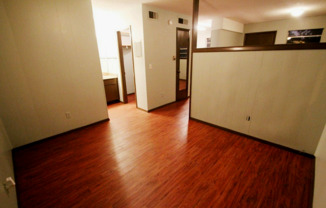 Studio, 1 bath, 432 sqft, $850, Unit EK04 #6