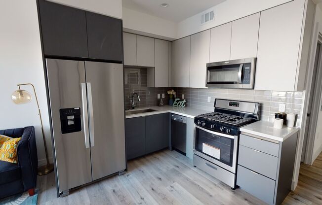 Studio, 1 bath, 538 sqft, $2,012, Unit PH-16