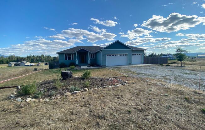 Beautiful, 5 bedrooms, 3 bath daylight rancher on 10 acres with views of Mt. Spokane Available now