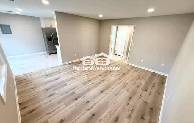 7109 W 69 ST