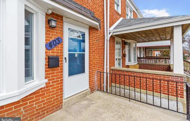403 EDMUNDS WAY