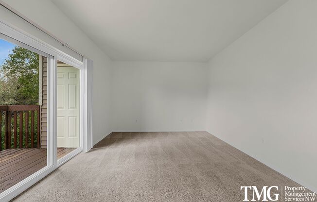 2 beds, 2 baths, 923 sqft, $1,625, Unit 223