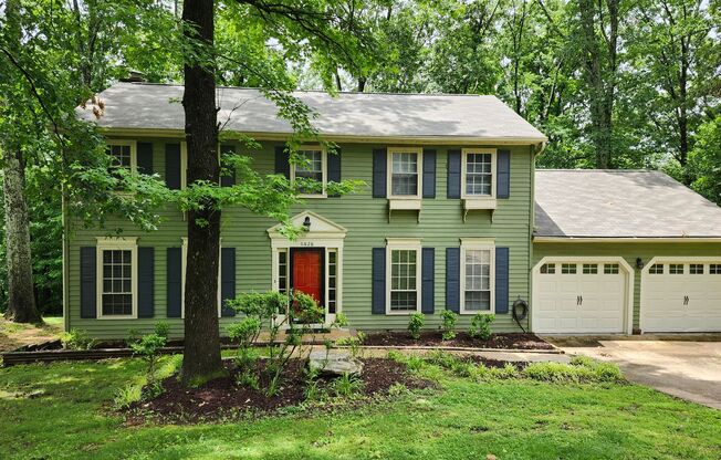 Spacious 4 bedroom 2 bath home in North HIxson/Middle Valley Area
