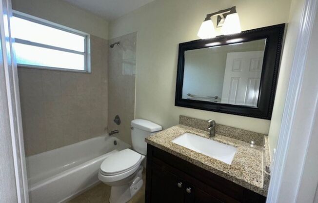 Studio, 1 bath, 550 sqft, $1,395, Unit 206