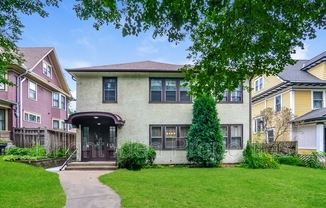 969 SAINT CLAIR AVE