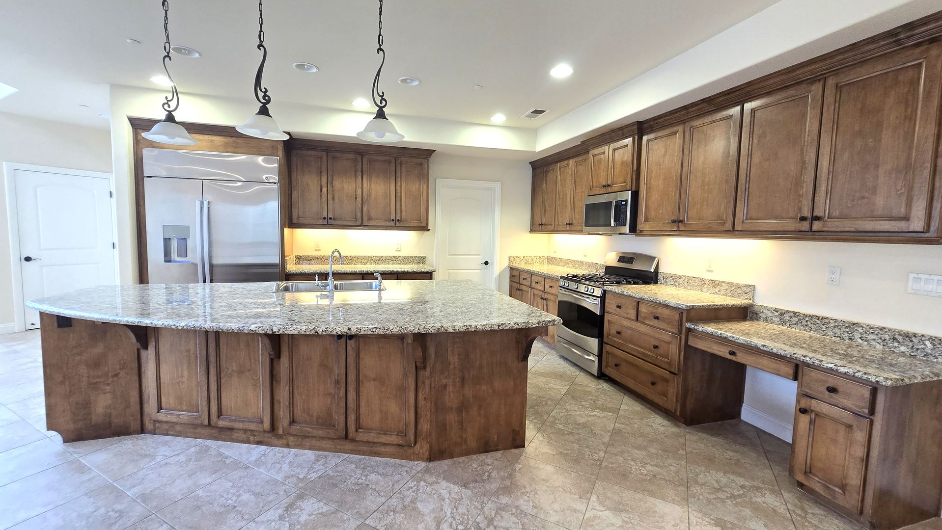 2712 ANTA CT