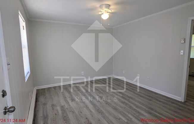 1 bed, 1 bath, 550 sqft, $750, Unit D