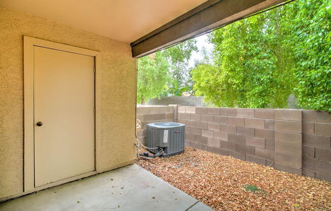 2 beds, 2 baths, 868 sqft, $1,500, Unit 1021