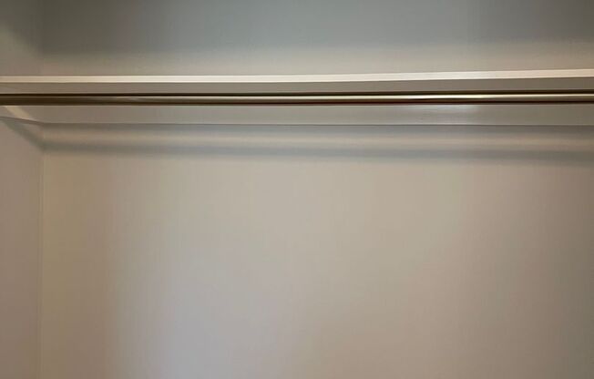 2 beds, 1 bath, 600 sqft, $1,395, Unit 3J