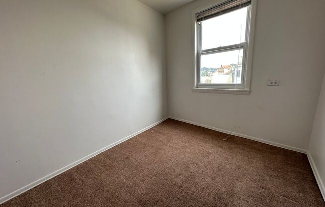 2 beds, 1 bath, 785 sqft, $1,299, Unit 3217 Brereton St. #1