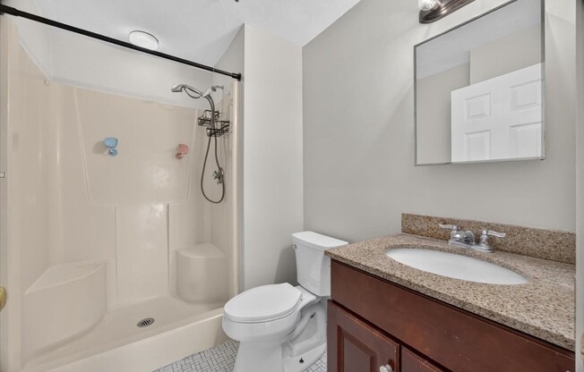 2 beds, 2 baths, 863 sqft, $2,600, Unit Unit 701