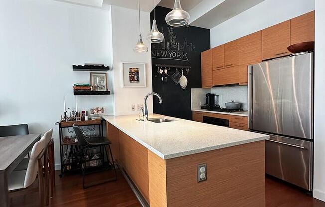 1 bed, 1 bath, 847 sqft, $5,200, Unit 4C