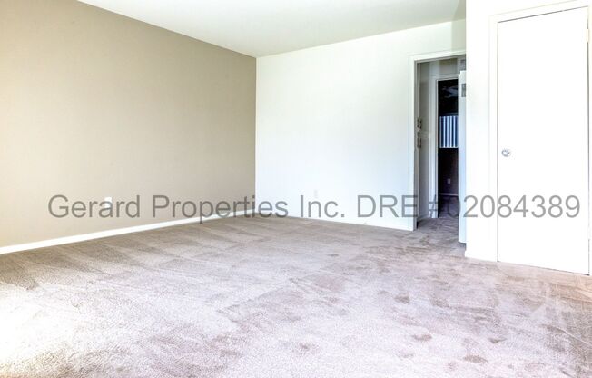 2 beds, 1 bath, $2,495, Unit #2