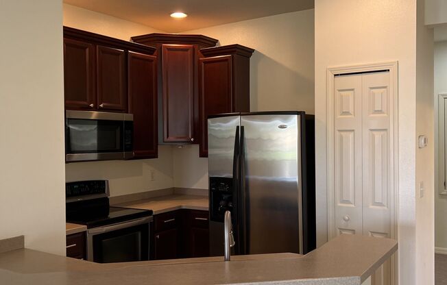 3 Bed/ 2 Bath Condo w/1 Car Garage available June 15th for $2,000 a month