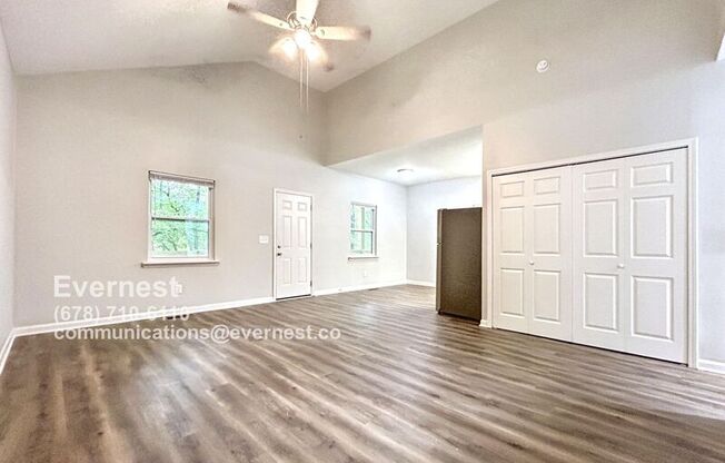 831 BOLTON RD NW