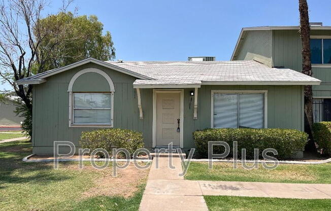 4701 N 26 LN