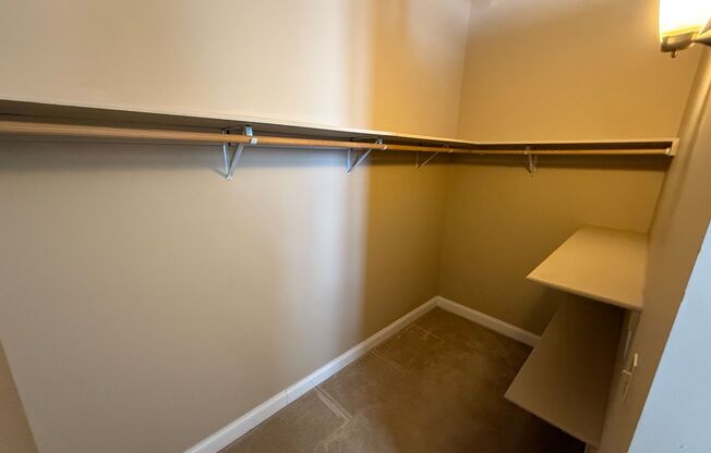 1 bed, 1 bath, 588 sqft, $1,095, Unit Apt 302