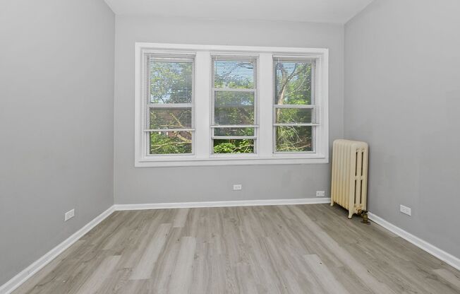 6200 S Albany Ave. Chicago IL