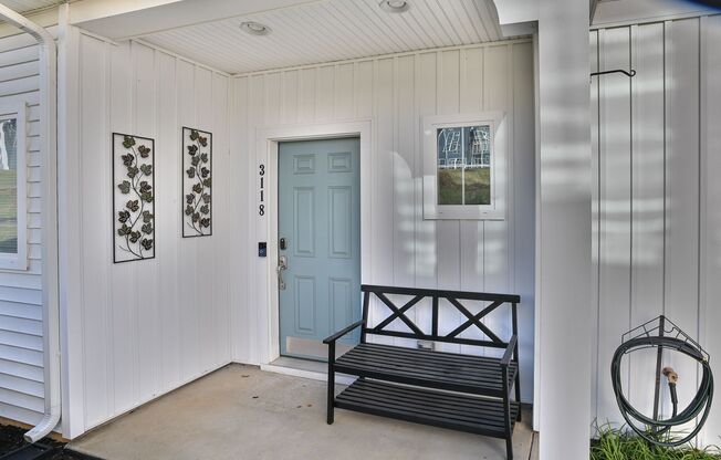 Beautiful Townhome in Arcona Community