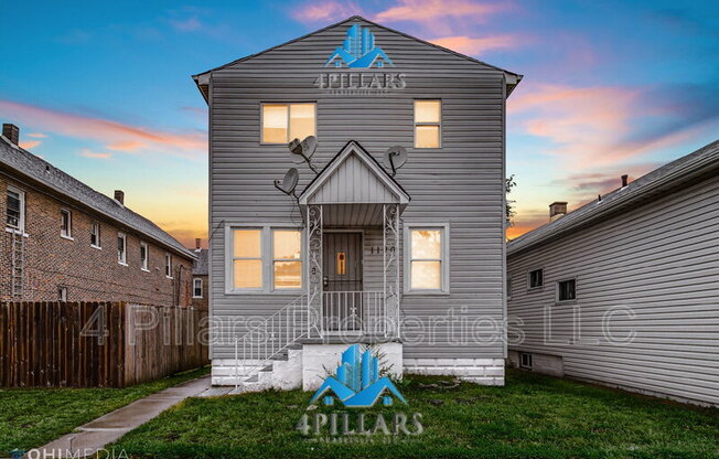 1120 W 150 ST
