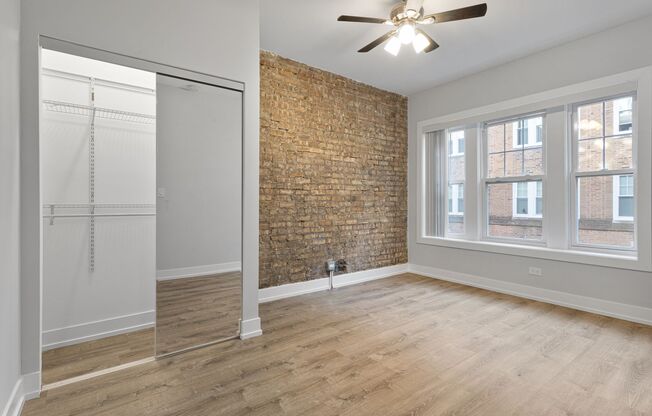 2 beds, 1 bath, 674 sqft, $2,200, Unit 6956-1
