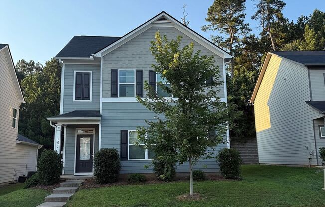Stylish 3-Bedroom Home Near Downtown Athens