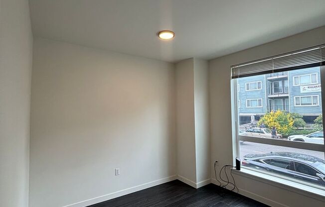 Studio, 1 bath, 236 sqft, $1,045, Unit 103