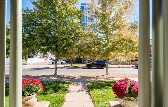 $0 DEPOSIT OPTION! WASH PARK, BRIGHT AND BEAUTIFUL, FINISHED BASEMENT, 4 BED, LARGE YARD, 2 CAR GARAGE