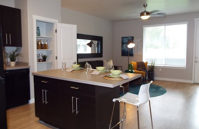 Full Kitchen With Island Dining at Enclave at 1400 South Apartments, Utah, 84115