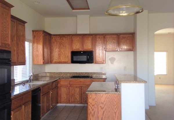 6605 CHINOOK FLS DR