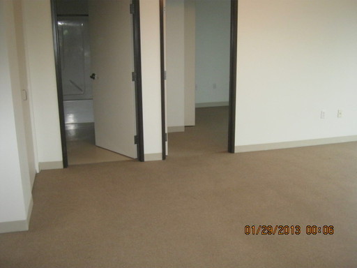(642) University Center - 2 Bedroom / 1 Bathroom