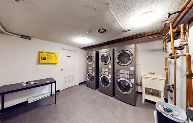 1 bed, 1 bath, 700 sqft, $2,250, Unit 34