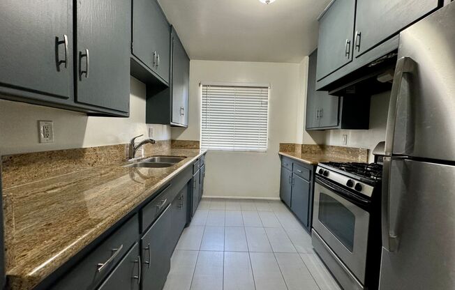 Updated large apartment with all new flooring, Kitchen, SS Appliances......