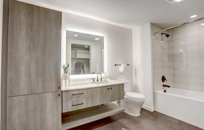 2 beds, 2 baths, 1,140 sqft, $6,195, Unit 324